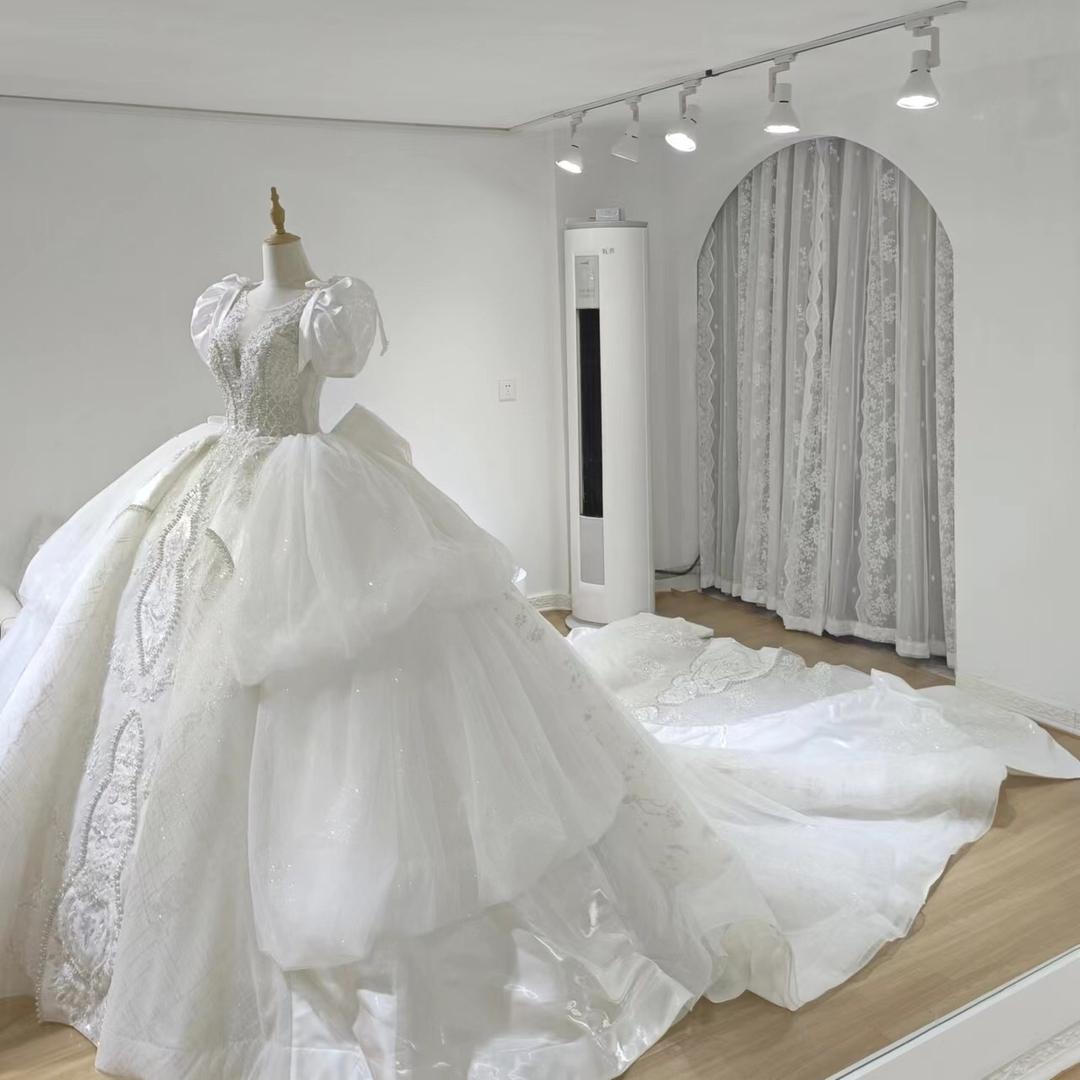 进贤森德瑞拉婚纱礼服馆