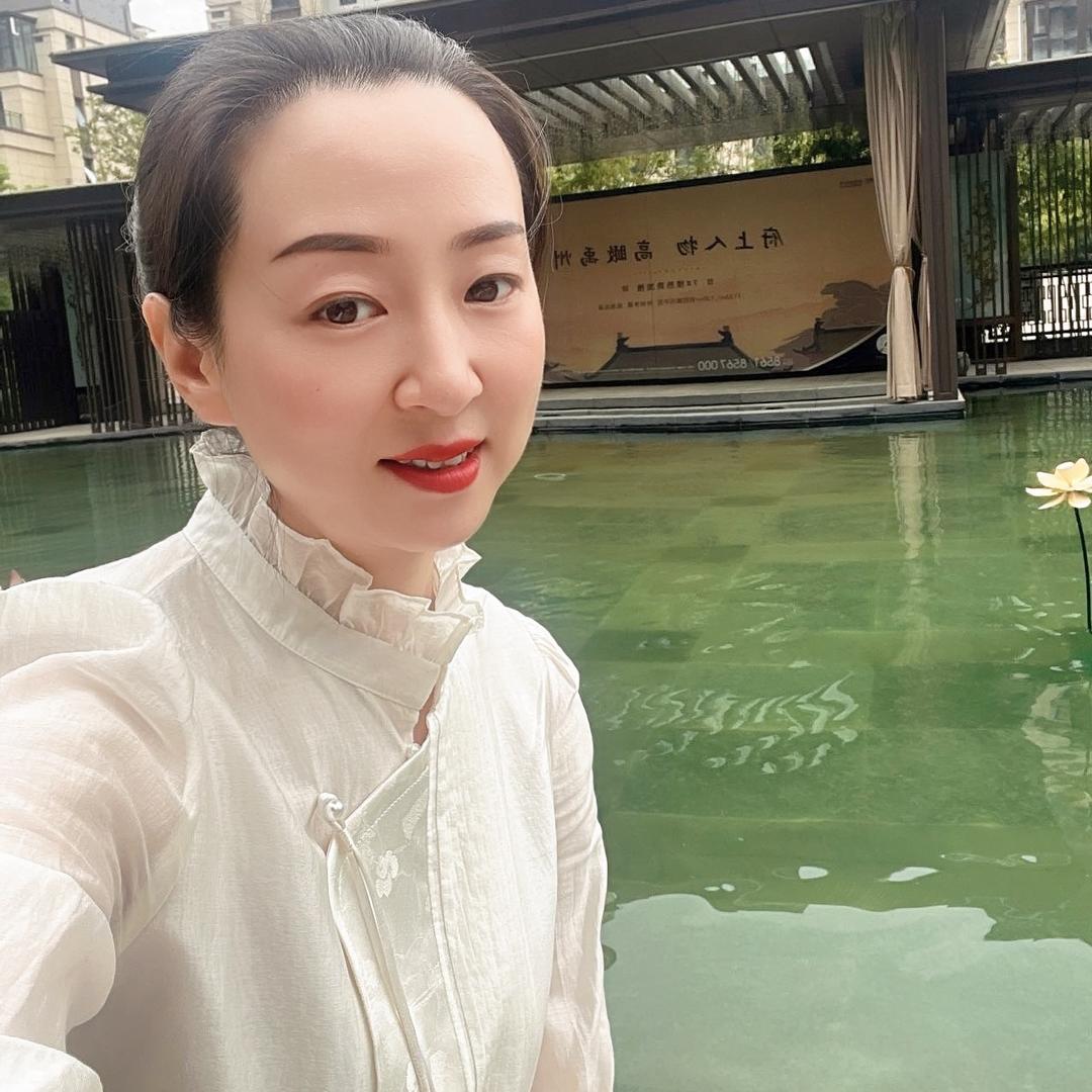 朗文斯汀禹州小芳