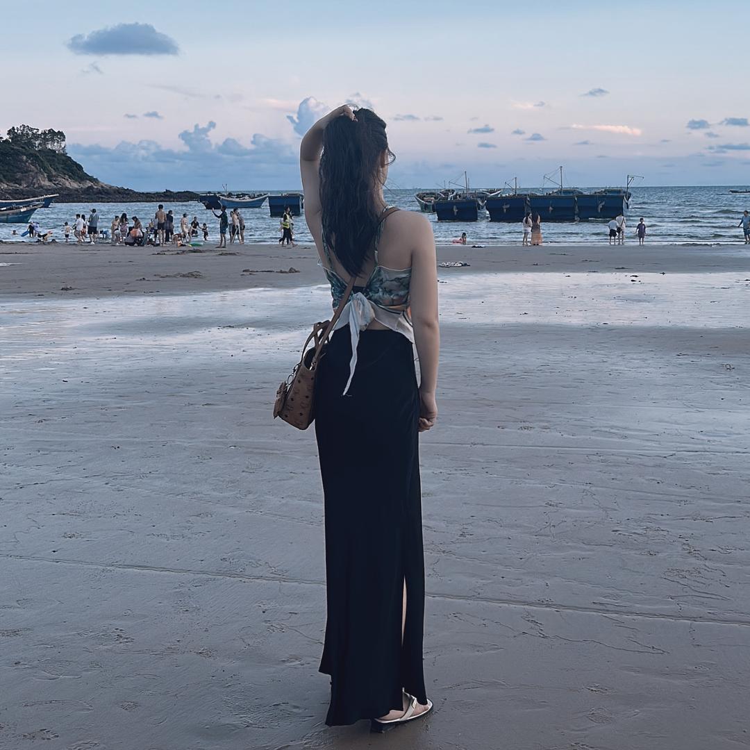 永远积极向上吃饱不胖
