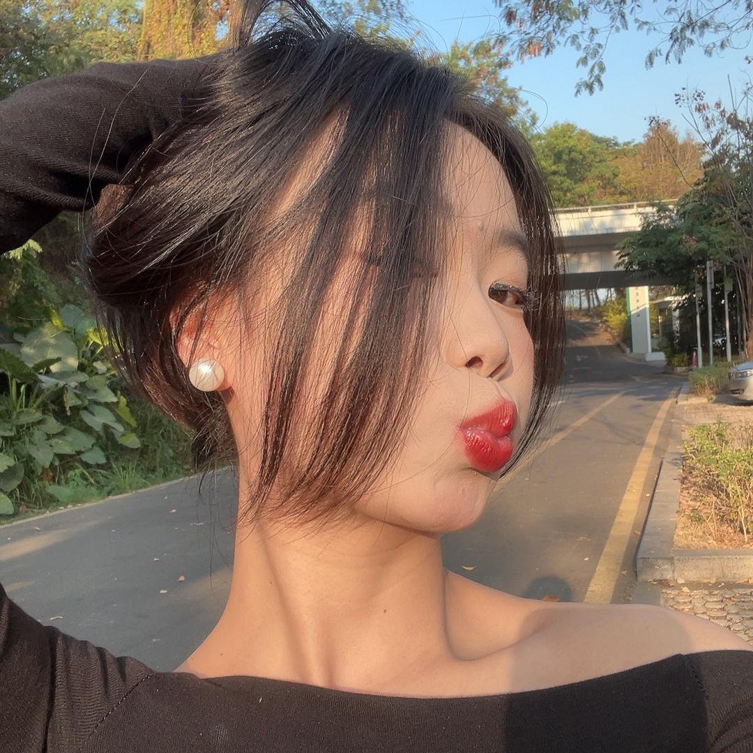 泡泡姐...