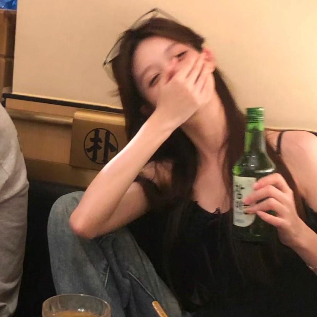 吧唧一口甜🫧