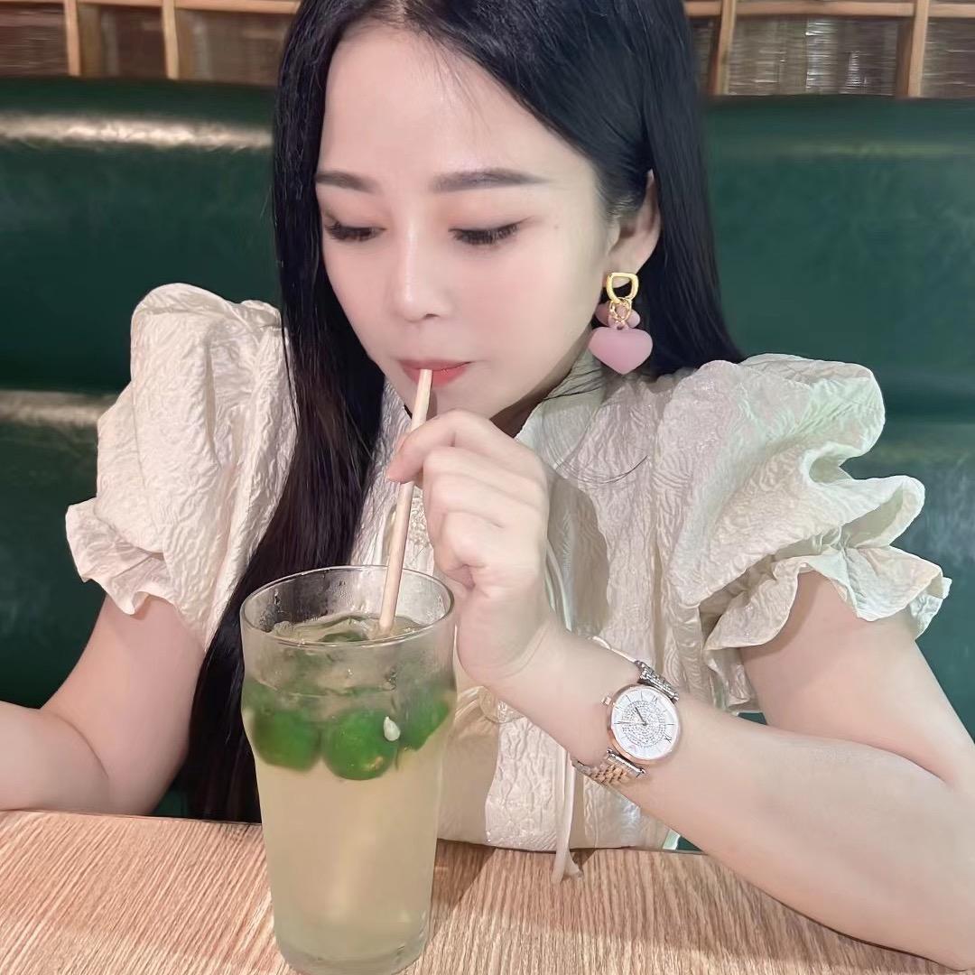 纤纤1129