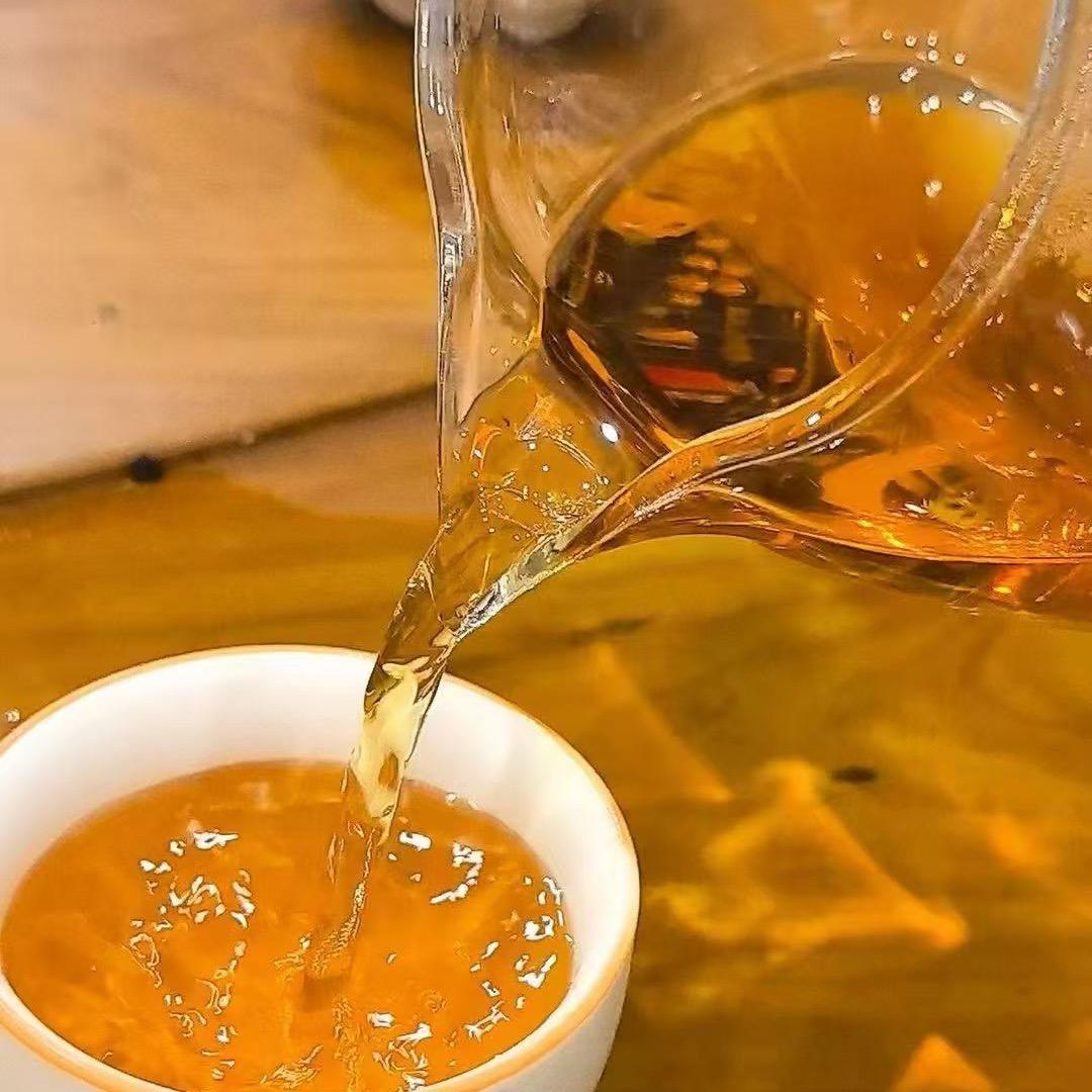 卖茶叶的小姐姐