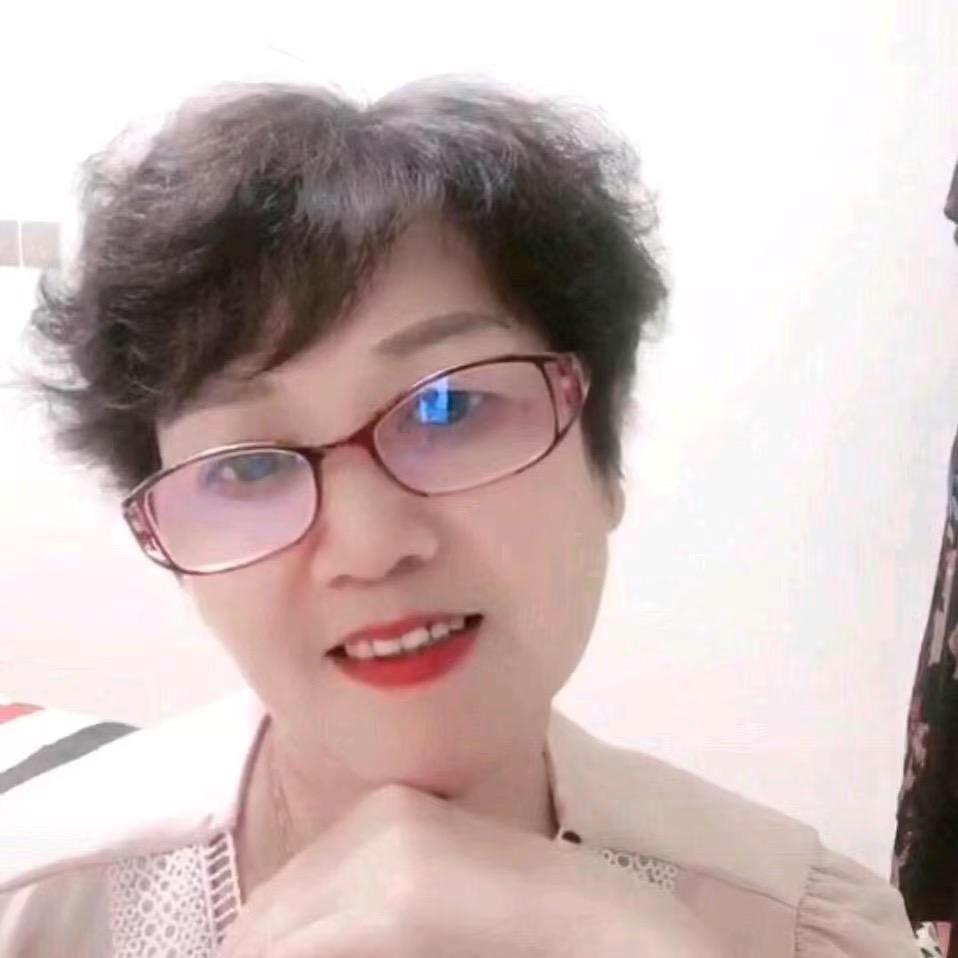 萌宠婆婆