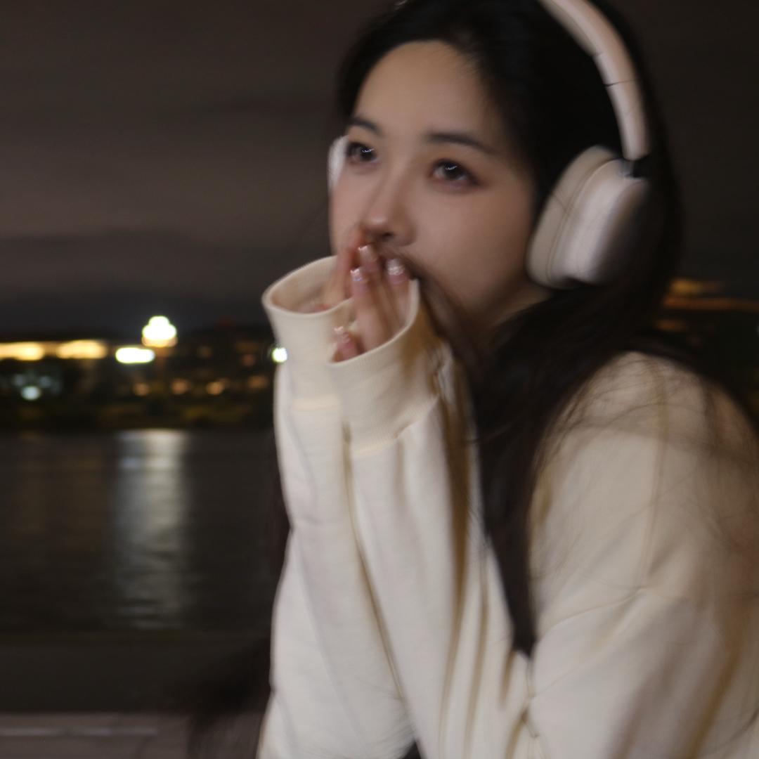 🦋卿染🦋
