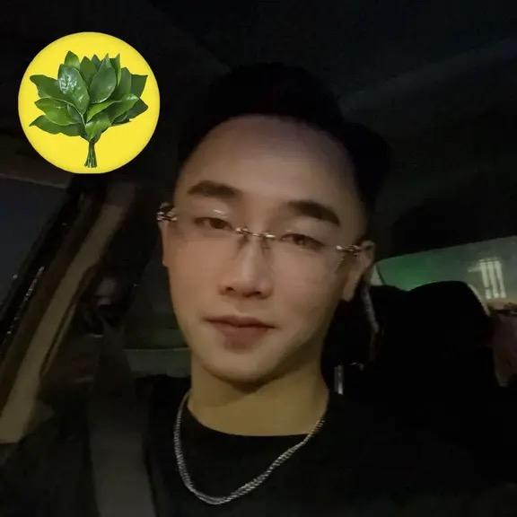 😎D双