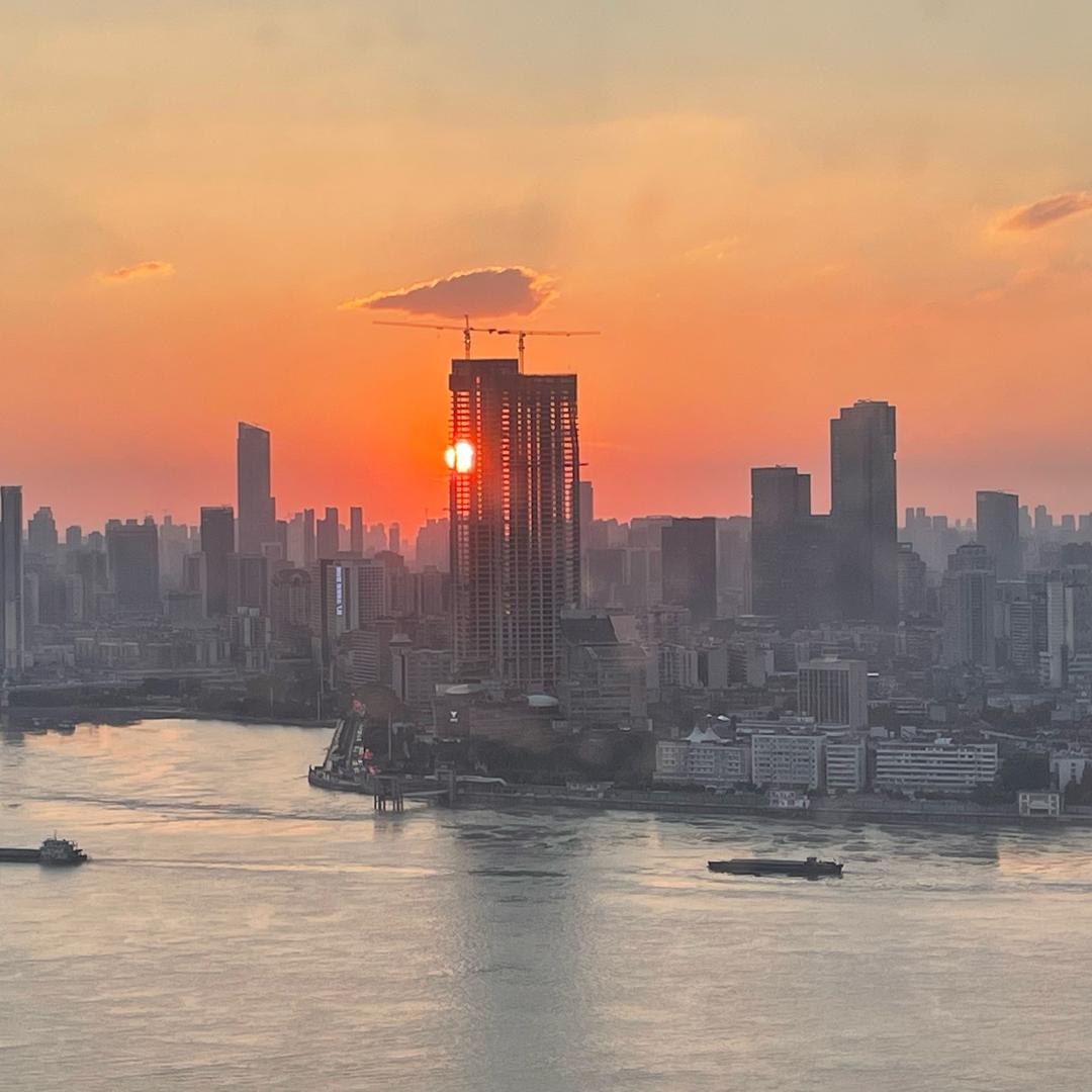 一缕青衣渡世间