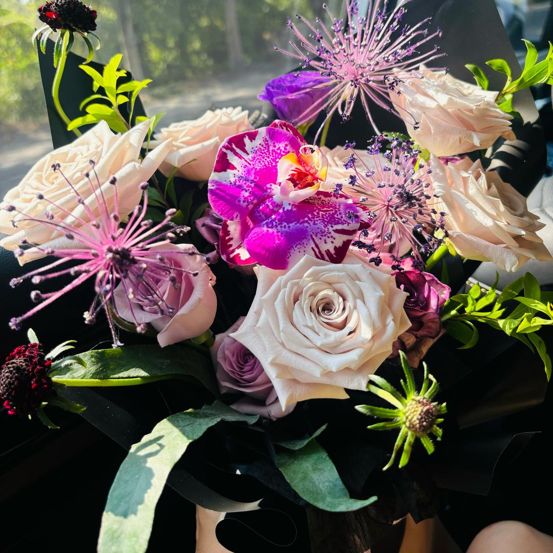 吃喝玩乐一条街