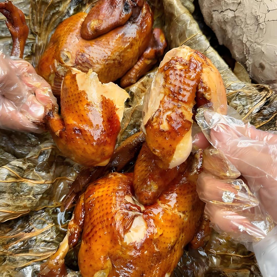 关中黄泥叫花鸡