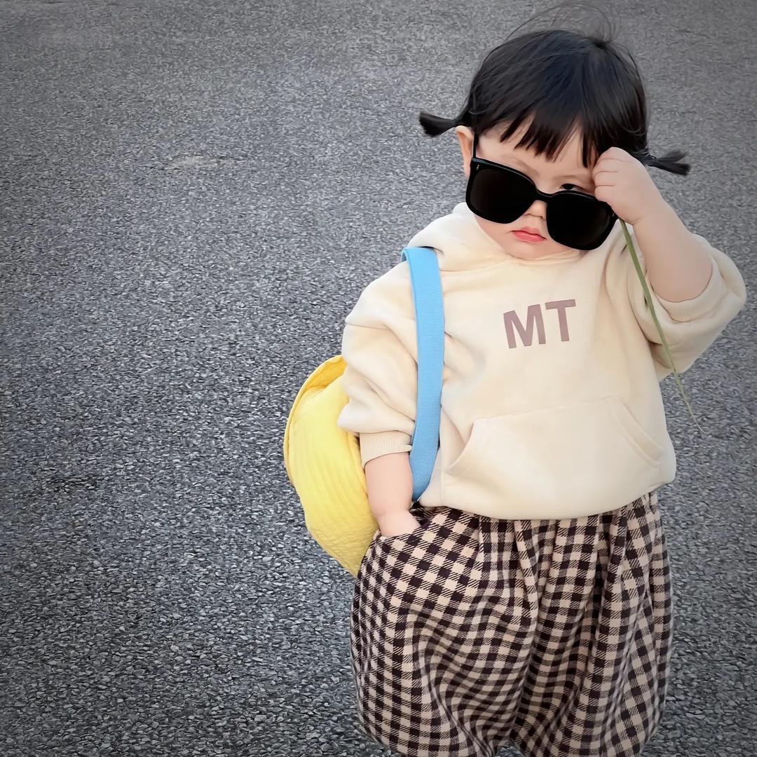 小新 —电子咸菜