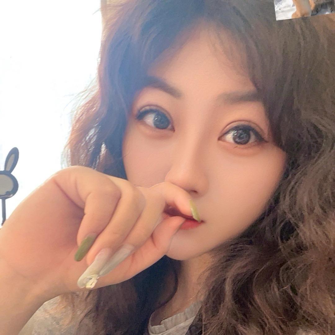 王哈哈@