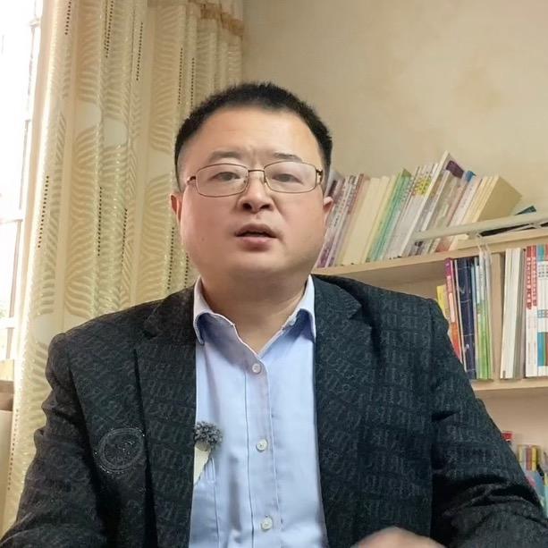 初中卢老师