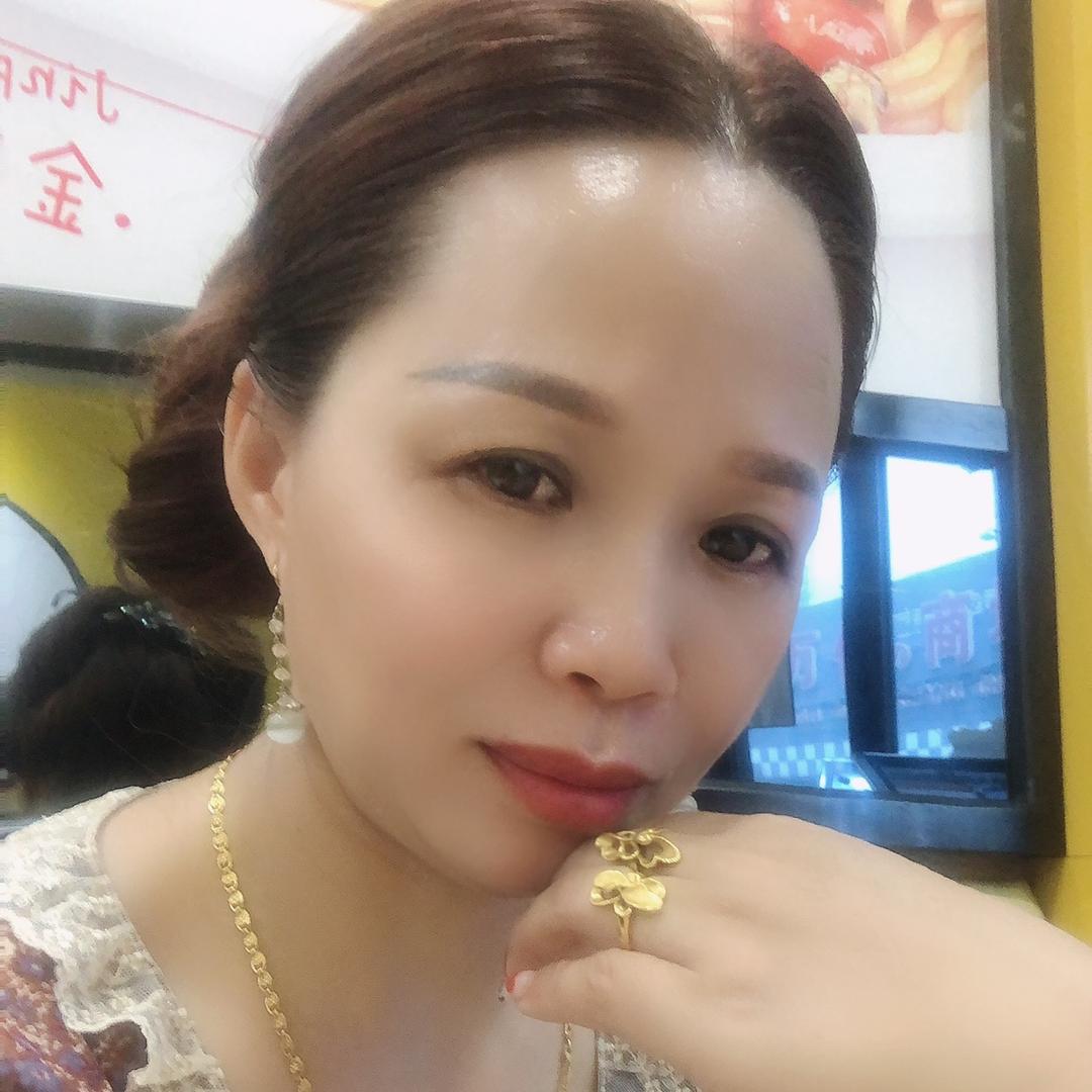 雨中的玫瑰