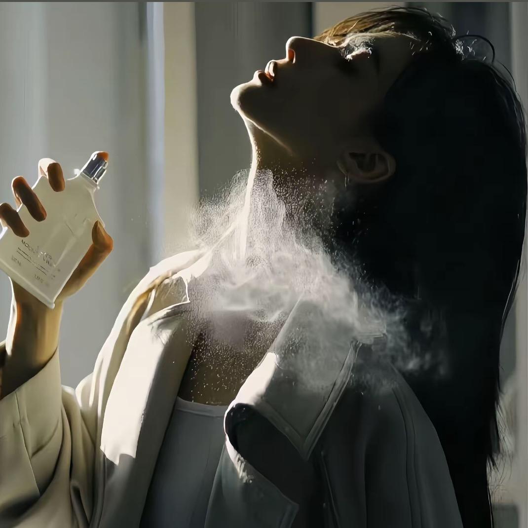 轻颜美妆柜