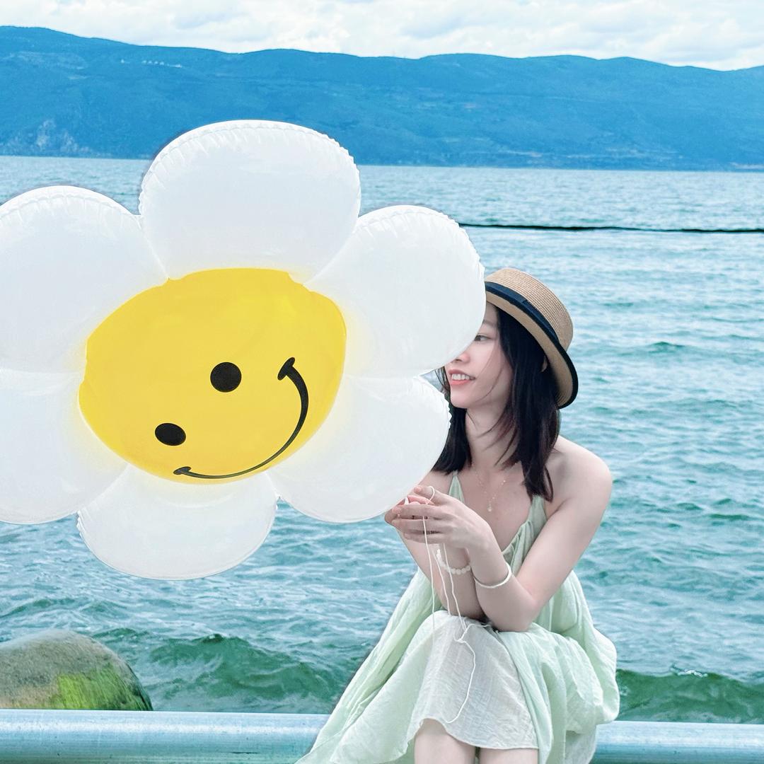 一只小鲸鱼♥、
