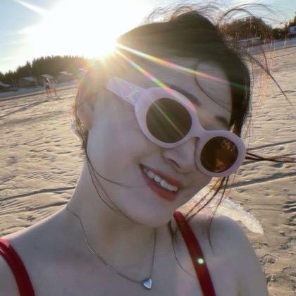 以炫家、女装