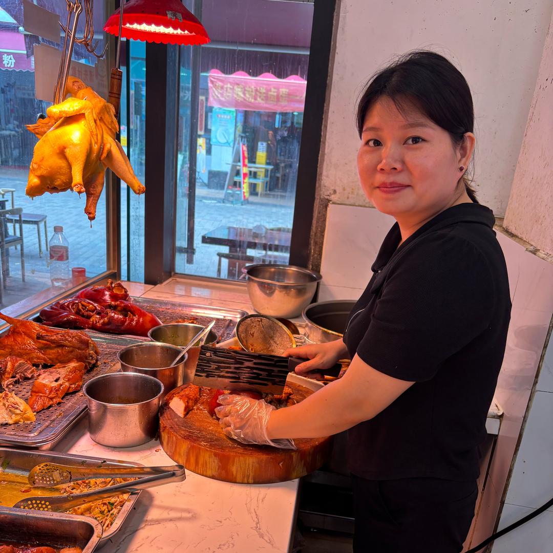 潮汕人在广西开猪脚饭