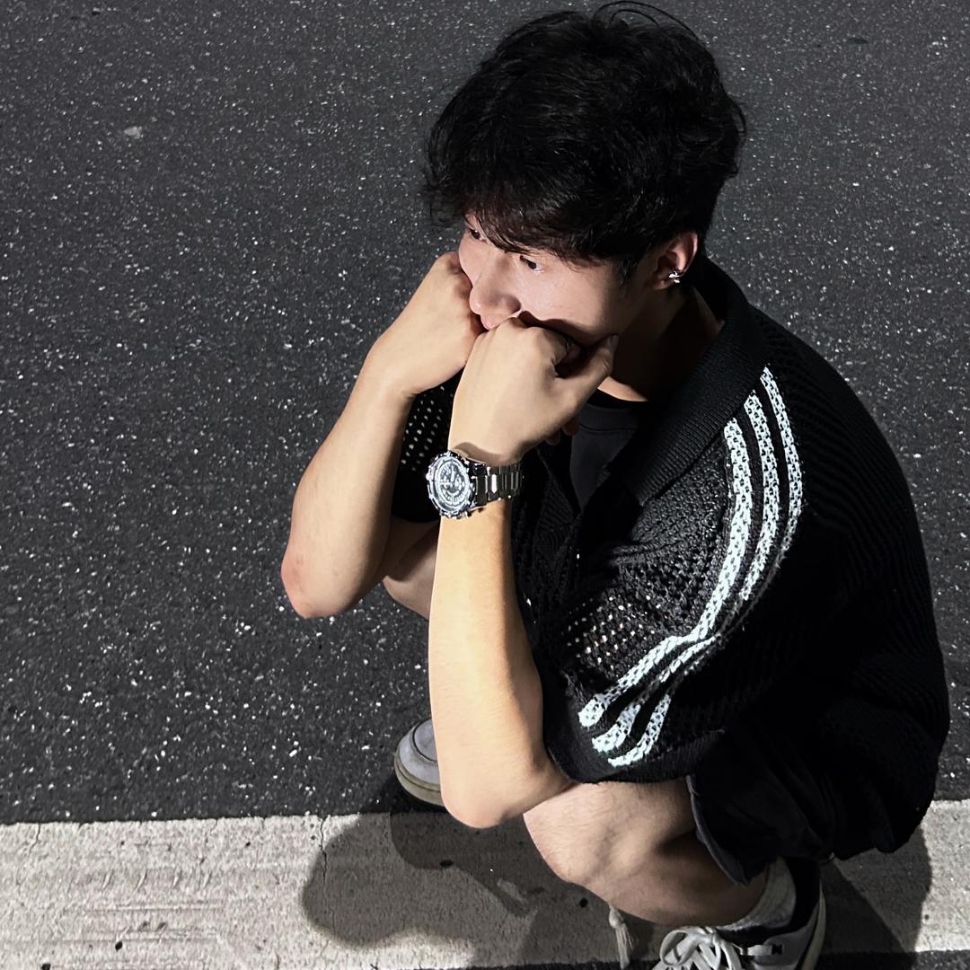 Y I 羿