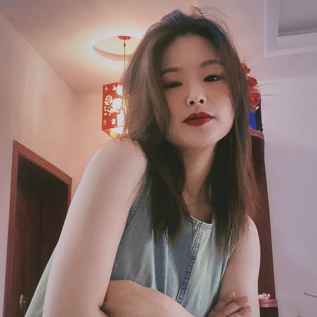 Ms 💋杨🦀️大螃蟹