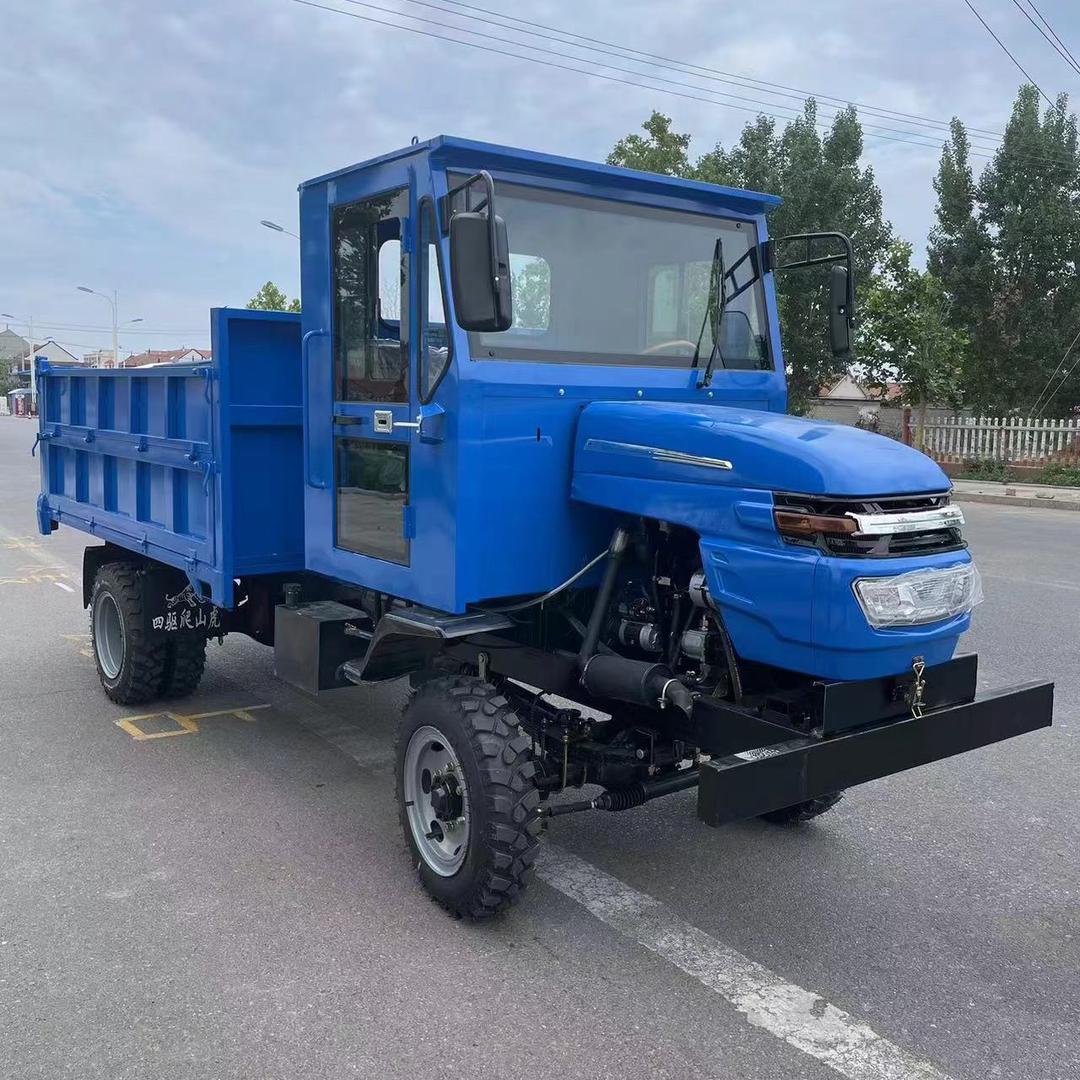 四驱运输车-小荆