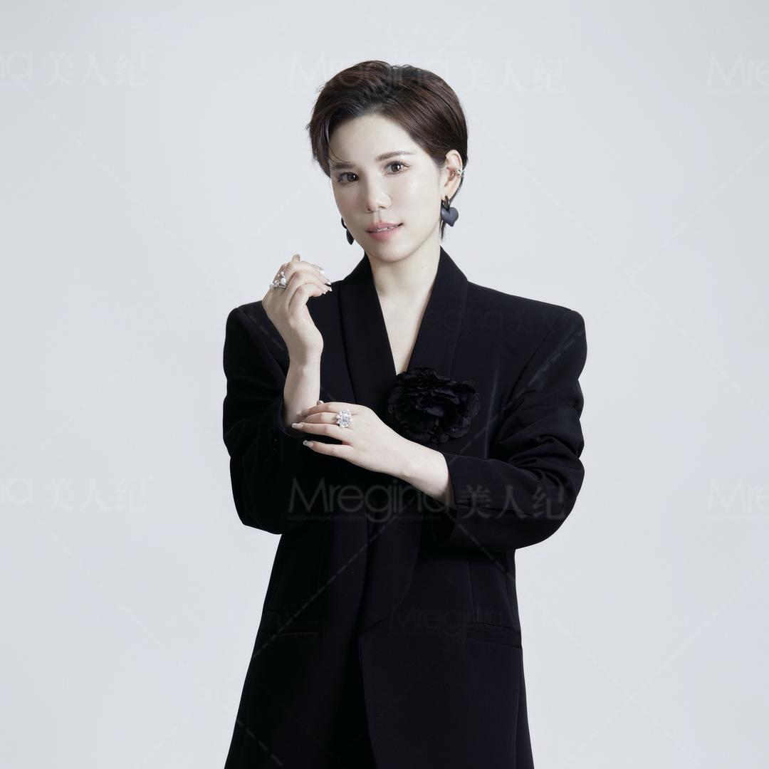 初颜——林院长