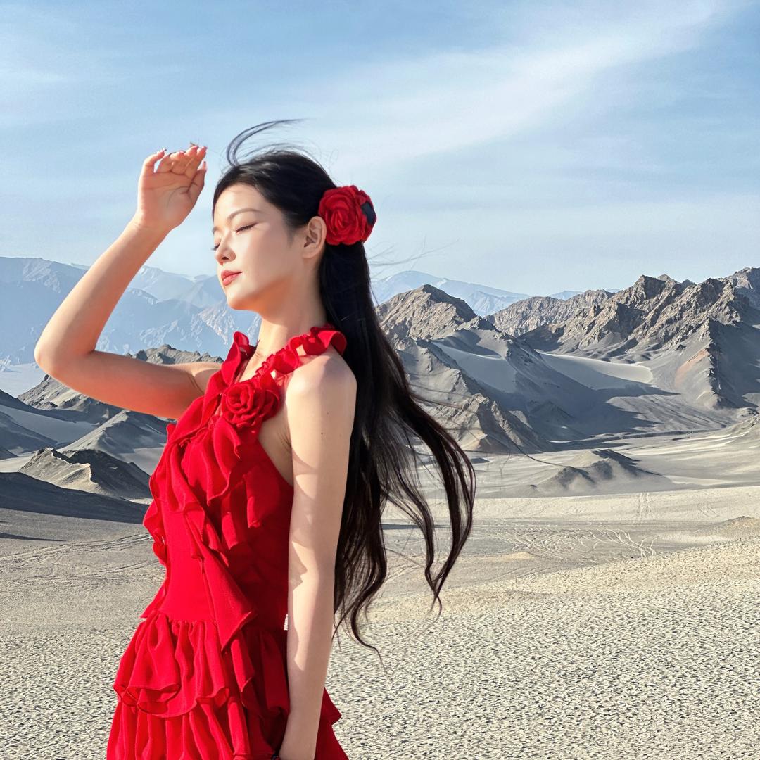 钱多多。