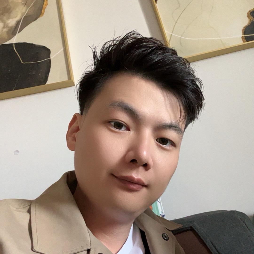 小董起飞了