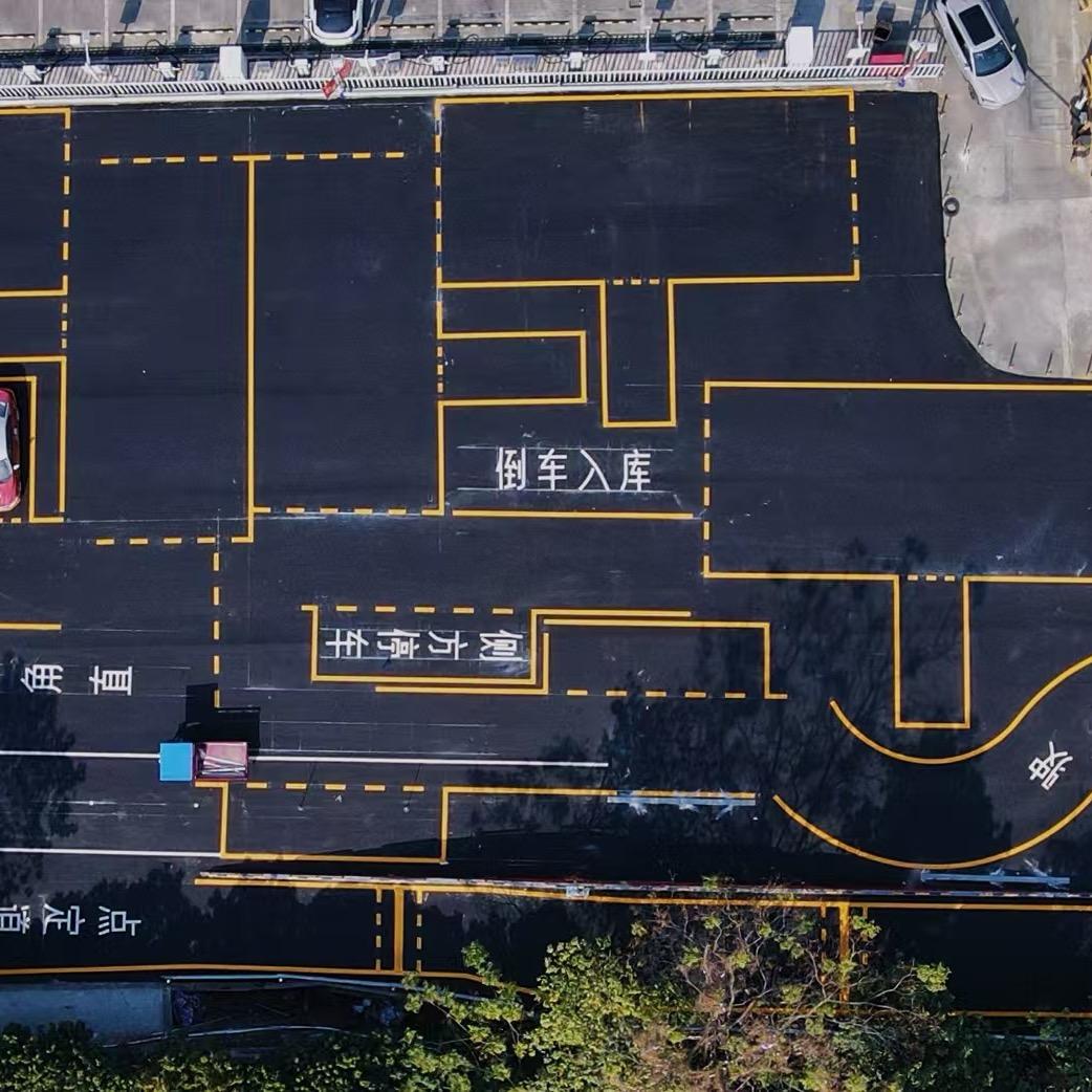 广佛学车贺教练