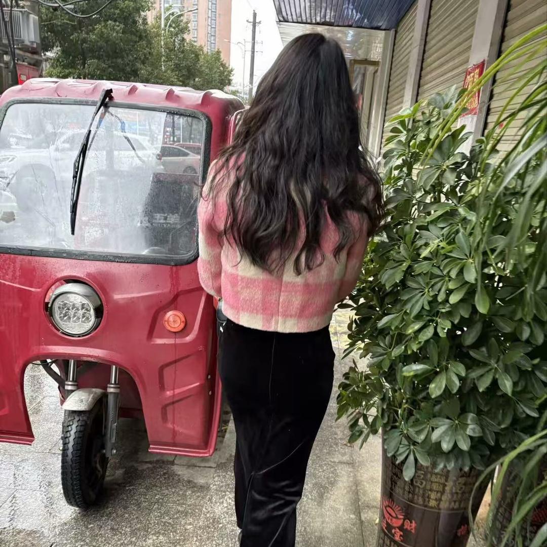 高级纹绣师梅子老师