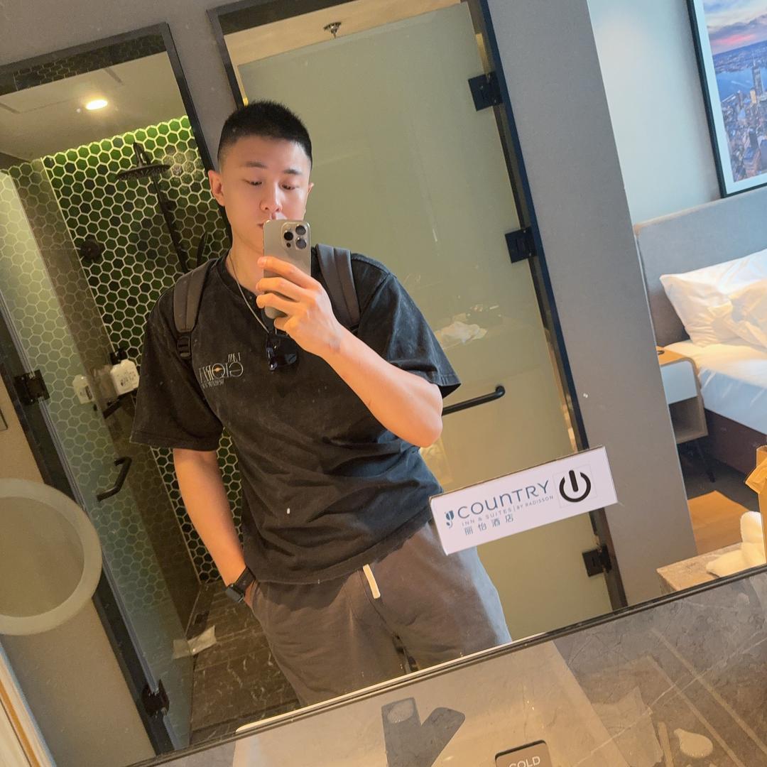 ZikG_995