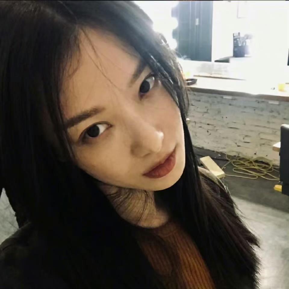 月芽儿🌙