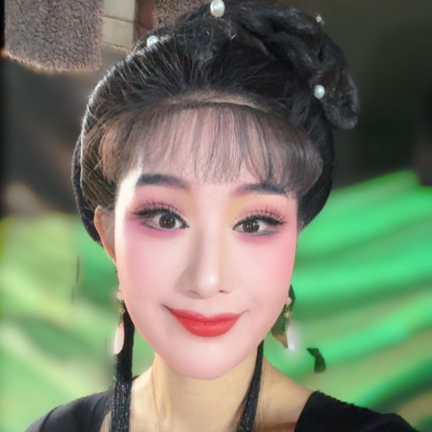 晨晨和茜茜戏曲人生