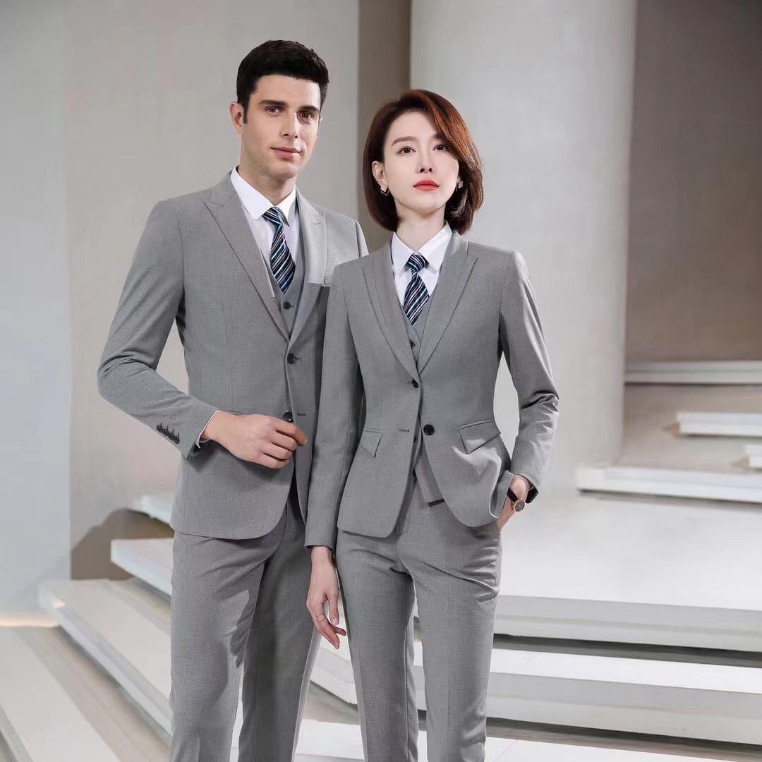 武汉职业人生服装店