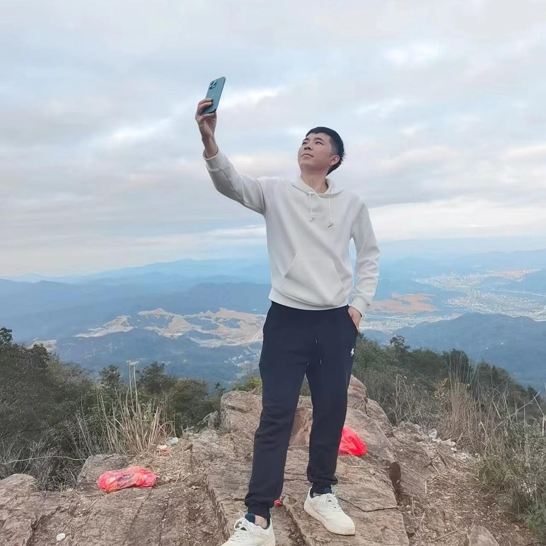 阿成海口龙华易格仿网络科技工作室