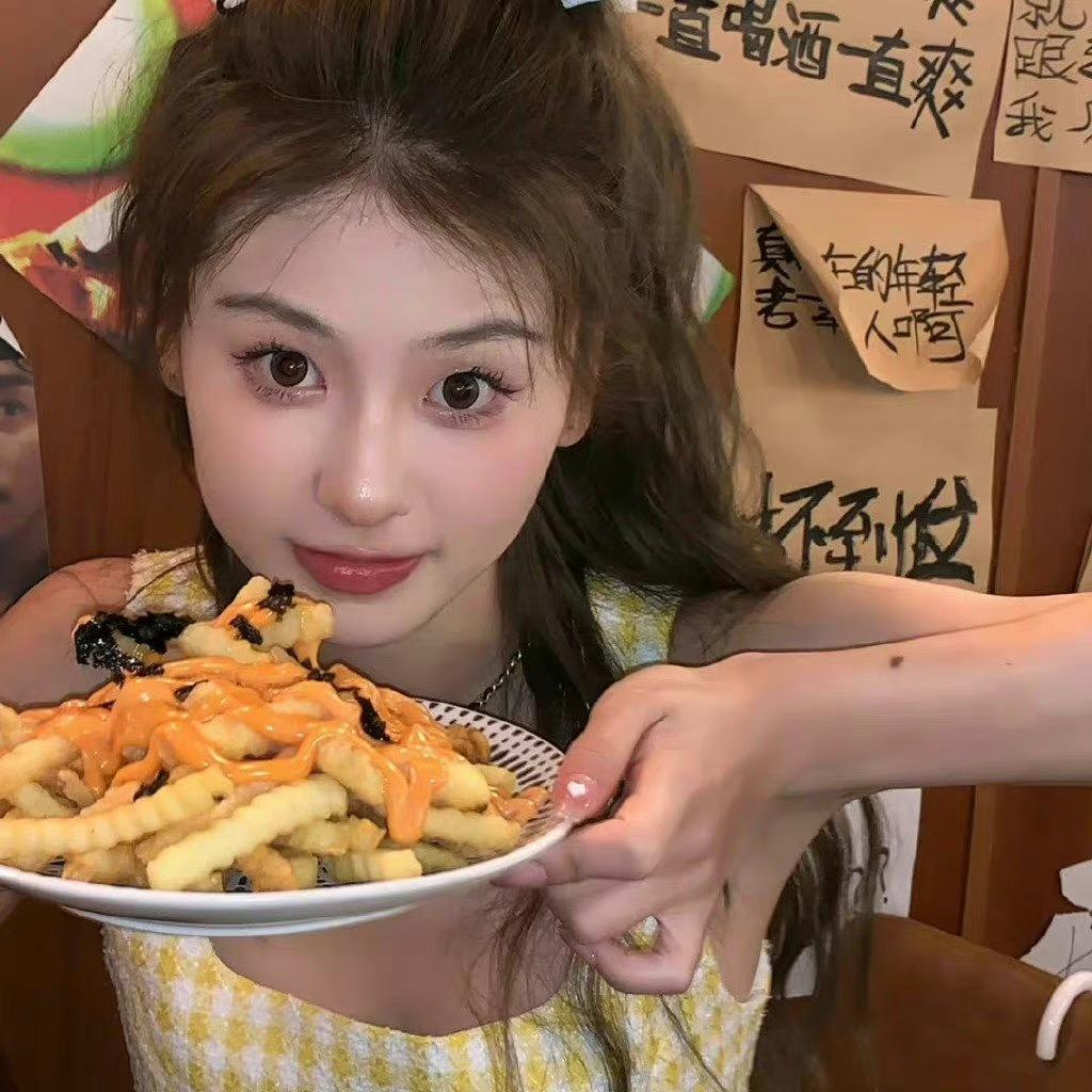 •͈˽•͈ 想吃零食