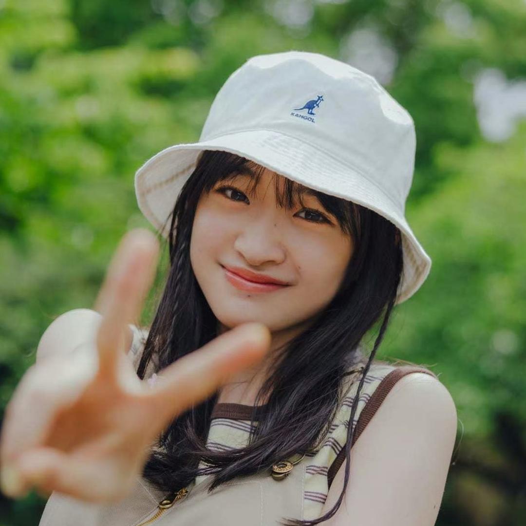 yiyi二