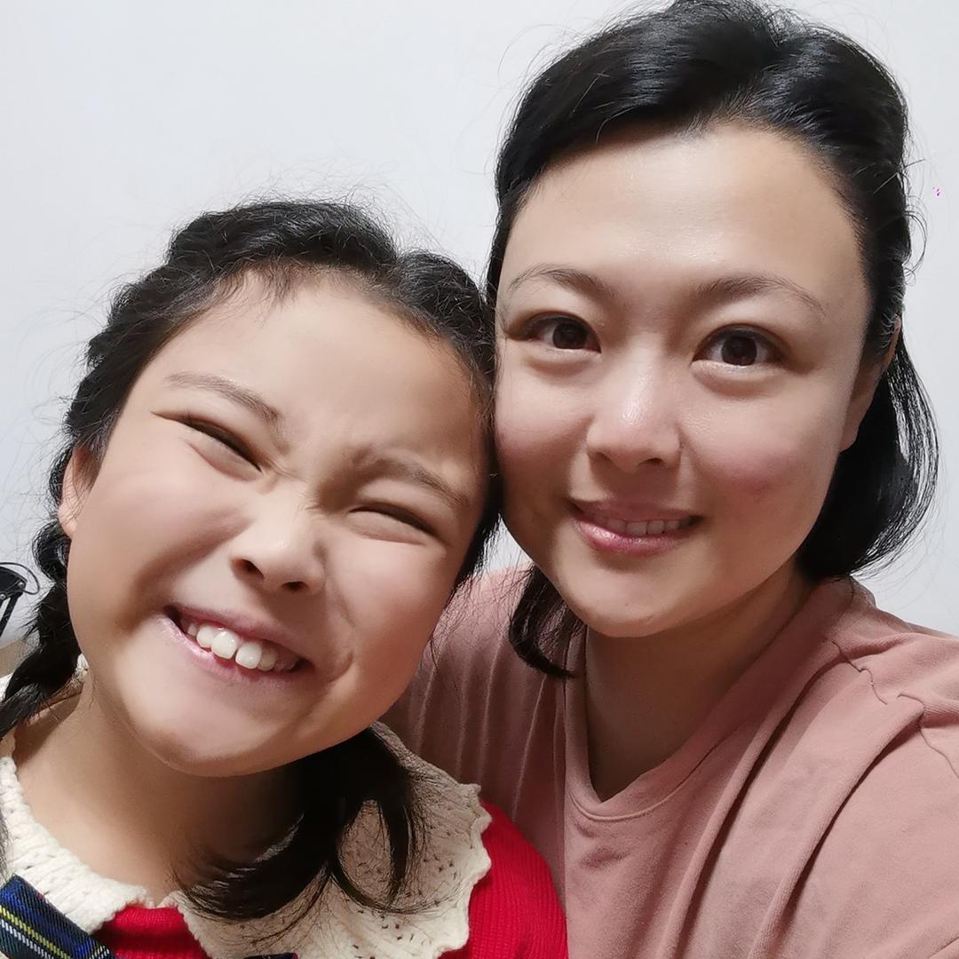 炸毛姐妹和艮哥
