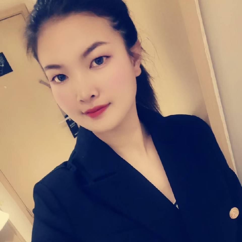 张同学美甲美睫半永久