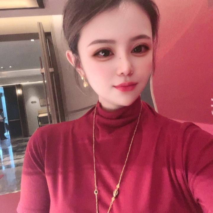 淼淼女装穿搭