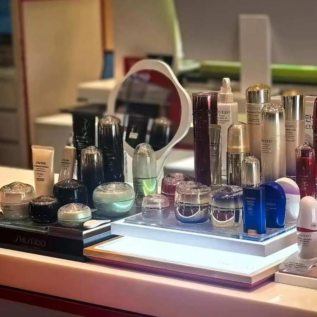 大牌美妆专柜店