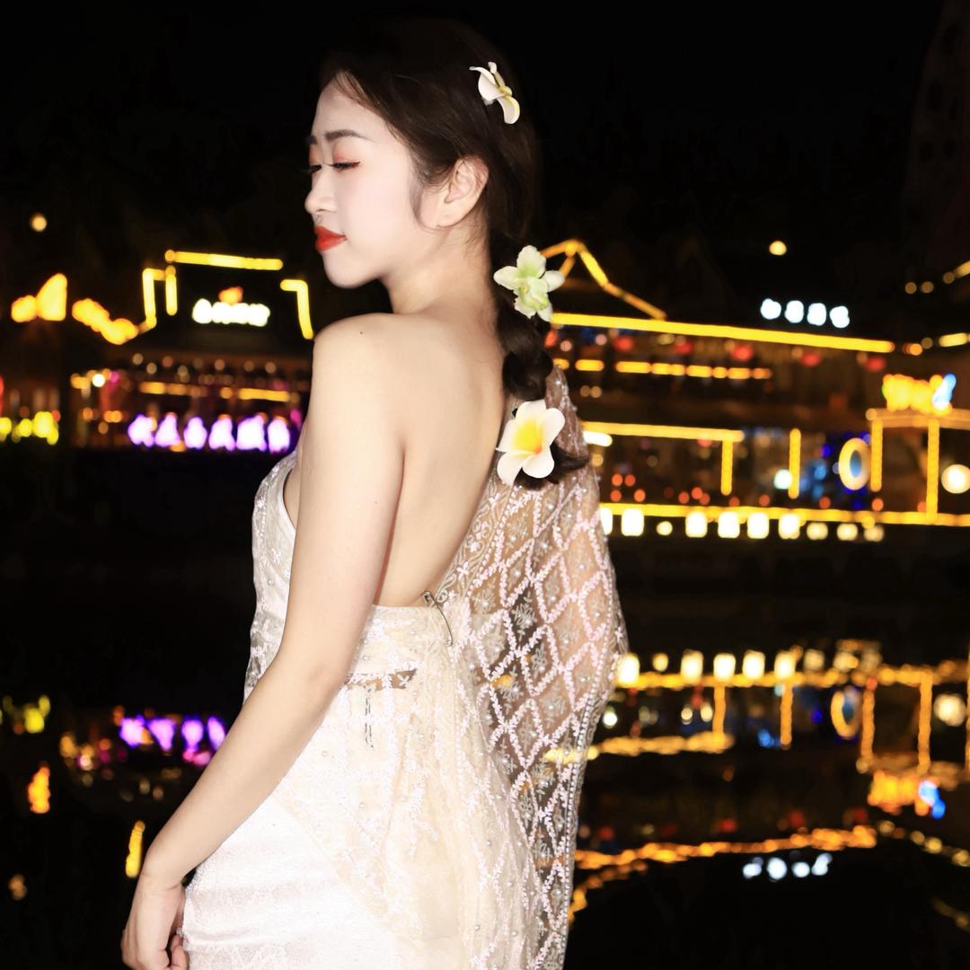 瑶瑶瑶妹儿