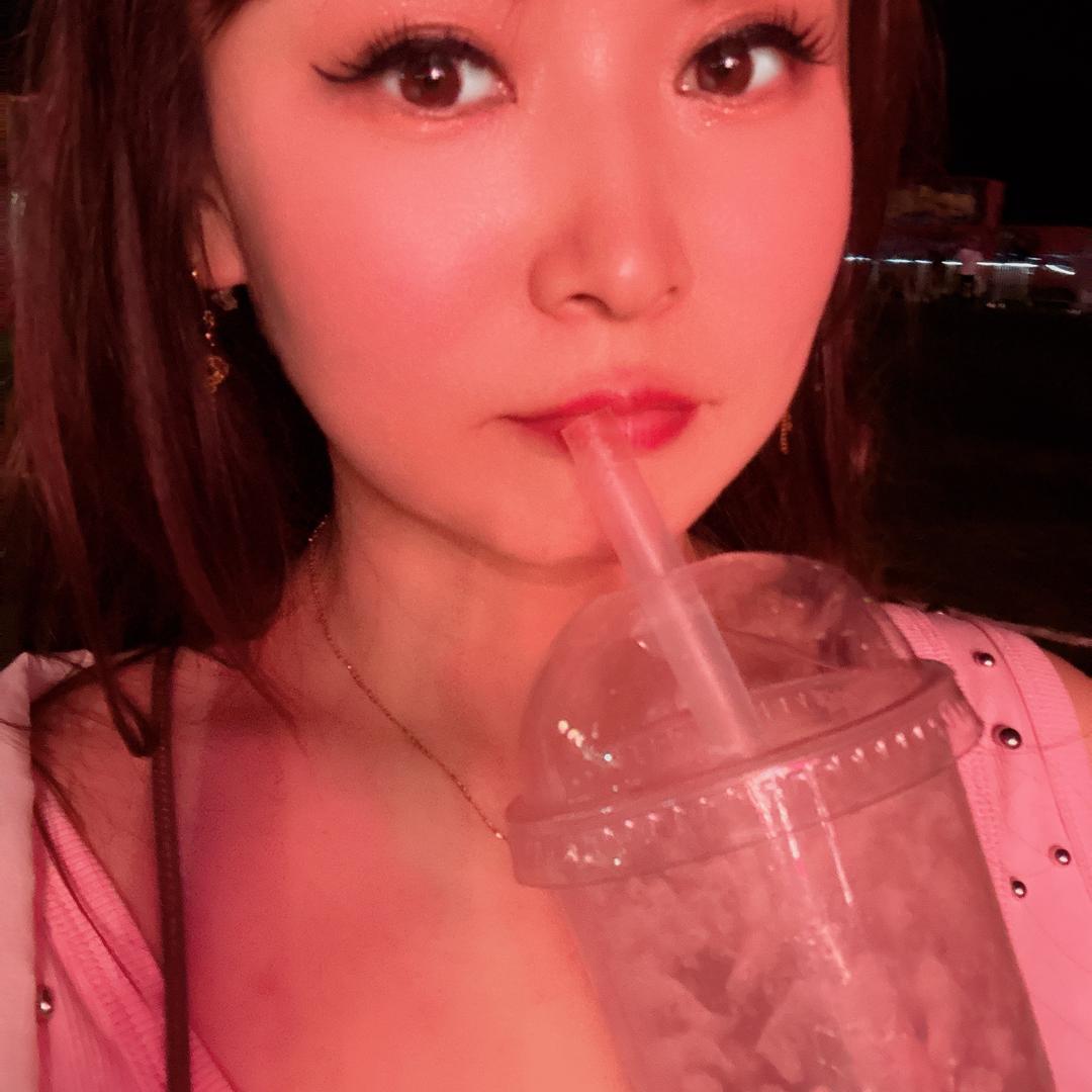 脆脆饼干ꪔ̤̥ ꪔ̤̮ ꪔ̤̱