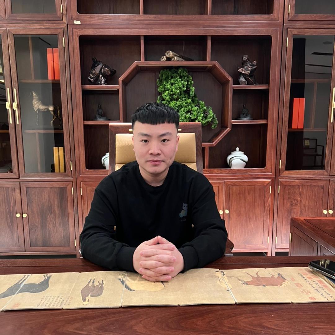 和砚辉腾办公家具
