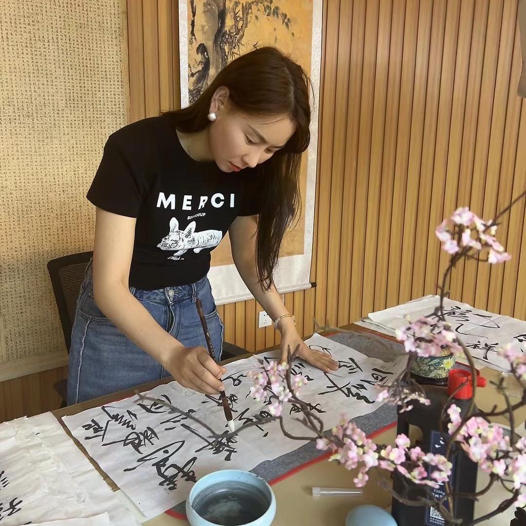 丽姐护肤品源头工厂OEM(问题肌技术培训