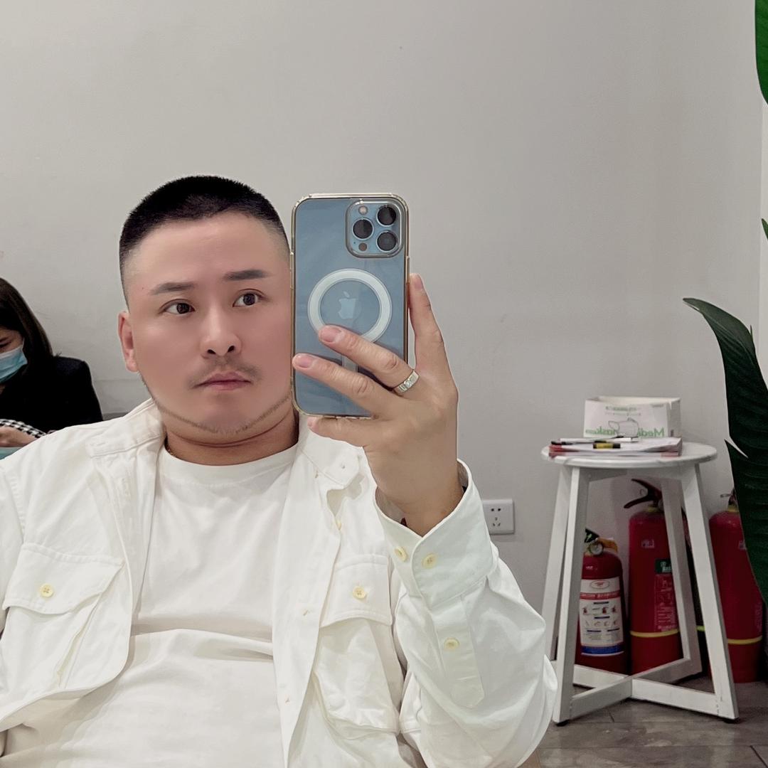 温岭市城西韩星社服装店