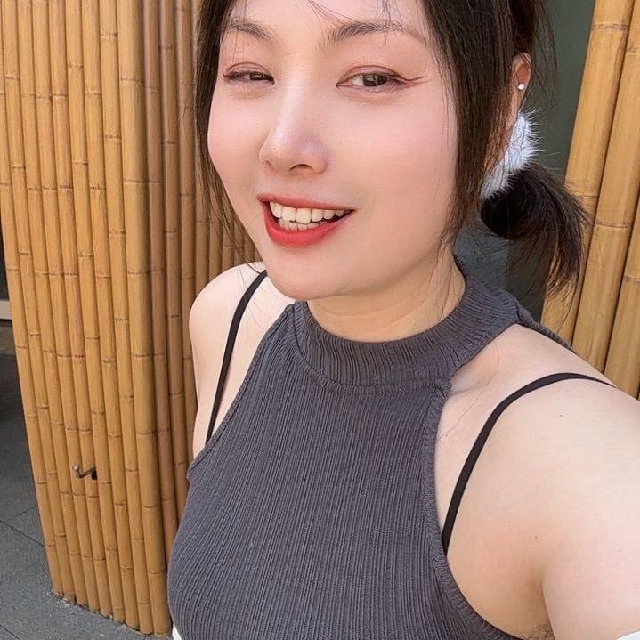 白玫瑰，