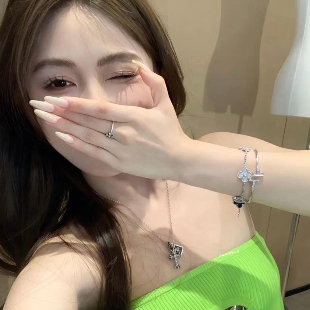 麦子吖