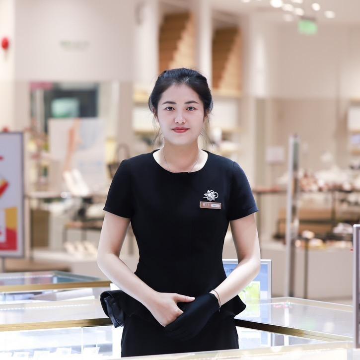 福生生鼎盛店吴翠盈