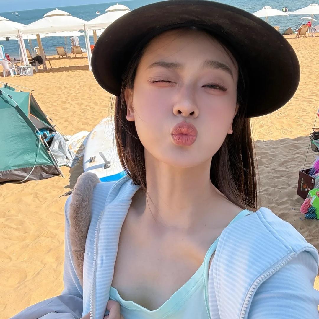 社恐的小美💧