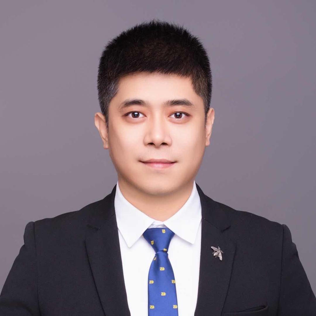 陪你看房的周先生
